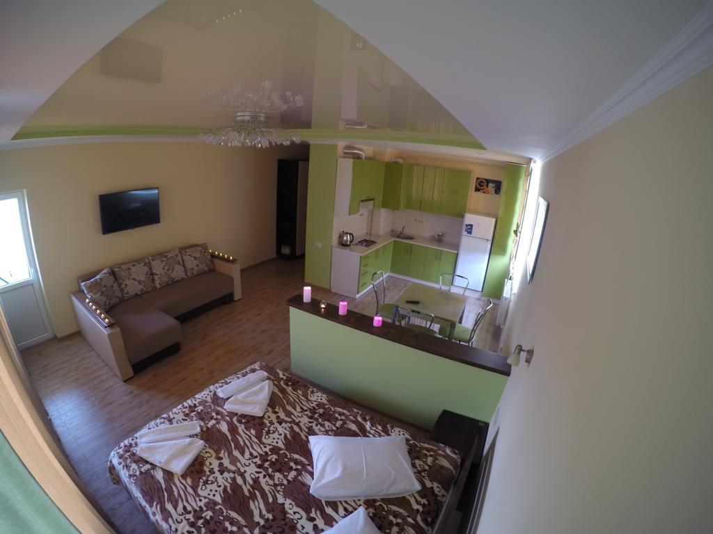 Vip Apartament In The Center Truskavets Exterior photo