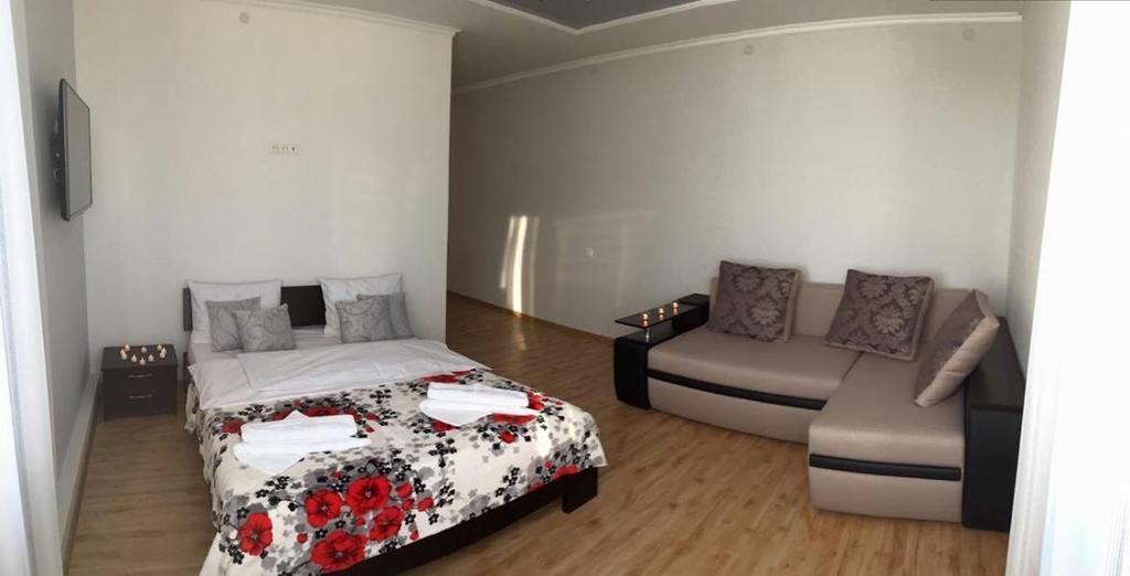 Vip Apartament In The Center Truskavets Exterior photo